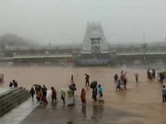 Andhra Pradesh: Heavy Rains Wreak Havoc In Tirupati As Many Areas Flooded & Vehicles Submerged