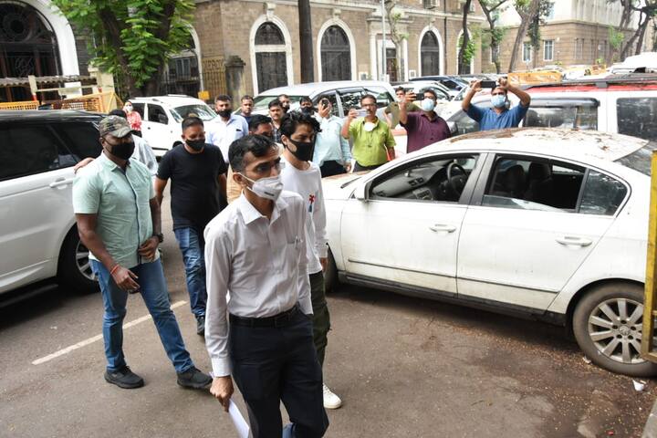 The court’s bail order has 14 conditions, including surrendering of passport, no influencing of witnesses or contacting co-accused and appearing before the NCB every week. [pic credit: Manav Manglani]