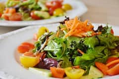 Benefits Of Salads: নিয়মিত স্যালাড খেলে কী কী উপকার পাওয়া যায়?