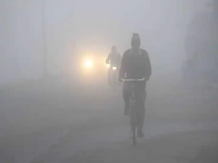 Delhi Air Quality Index is very poor category as per SAFAR-India Delhi Pollution Update: दिल्ली-NCR की हवा में आज भी कोई सुधार नहीं, AQI 355 के साथ वायु गुणवत्ता 'बहुत खराब'