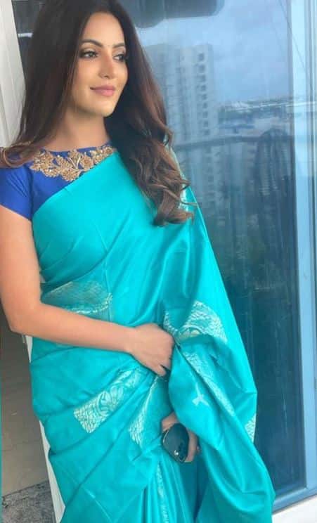 பெண்மங்கை உந்தன் கூங்தல் சேர்வதற்கு
