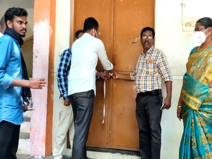 Dindigul: The governor who sexually harassed the students - sealed the classrooms மாணவிகளுக்கு பாலியல் தொந்தரவு கொடுத்த தாளாளர் - வகுப்பறைகளுக்கு சீல் வைப்பு