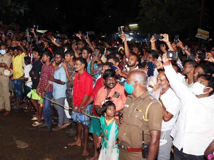 Karthika Deepam Festival - Devotees congregate at Swamimalai கார்த்திகை தீபத் திருவிழா - சுவாமிமலையில் குவிந்த பக்தர்கள்