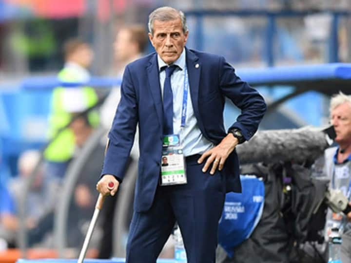 Uruguay fires coach Oscar Tabarez amid poor World Cup qualifying FIFA World Cup 2022 Qualifying: बोलिविया से हार के बाद उरुग्वे का रास्ता हुआ कठिन, कोच तबरेज हटाए गए