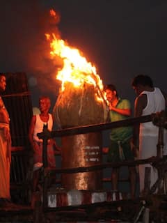 மீனாட்சியம்மன்கோயில், திருப்பரங்குன்றம், அழகர்கோயில் கார்த்திகை தீபம் !