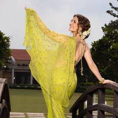 Elli AvrRam Photos: Hardik Pandya से ब्रेकअप के बाद और भी ज्यादा बेहतरीन हो गई हैं एली अवराम, नथ और पायल पहन किया घायल