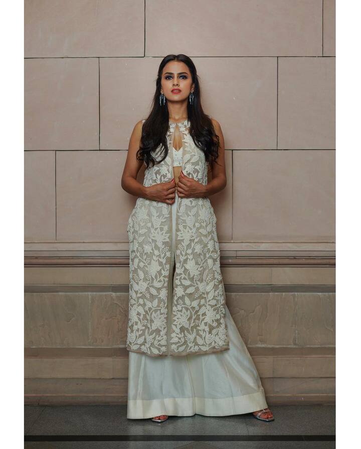 శ్రద్ధా శ్రీనాథ్ (Image Credit/ Shraddhasrinath Instagram)