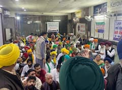 Farm Laws Withdrawn: सिंघु बार्डर पर संयुक्त किसान मोर्चा की बैठक खत्म, अब 27 नवंबर को होगी अगली बैठक