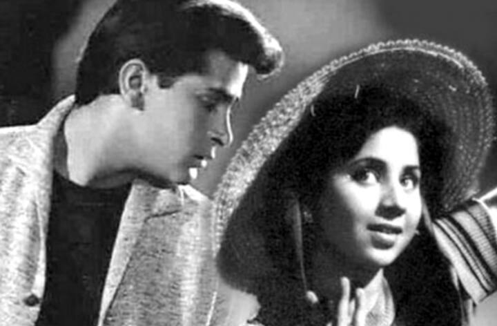 Shammi Kapoor:साल 1955 में फिल्म 'रंगीन रातें' की शूटिंग के दौराम शम्मी कपूर और गीता बाली को एक-दूसरे से प्यार हुआ और कछ महीने बाद ही दोनों ने शादी का फैसला कर लिया. दोनों ने बिना घरवालों को बताए मंदिर में शादी कर ली. साल 1965 में लंबी बीमारी के कारण गीता बाली की मृत्यु हो गई थी.