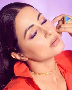 Hina Khan Photos: रेड ड्रेस में Hina Khan की इन कातिलाना अदाओं ने फैन्स को बनाया दीवाना, यहां देखें एक्ट्रेस की खूबसूरत तस्वीरें