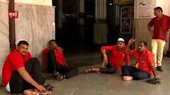 रेल्वे स्टेशनवरील हमाल नामशेष होणार? मध्य रेल्वेच्या अॅपमुळे हमालांमध्ये भीतीचं वातावरण