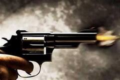 Shootout: চুঁচুড়া শ্যুটআউটে গ্রেফতার ২, গুলিবিদ্ধ যুবক ভর্তি আরজিকর মেডিক্যাল কলেজে। Bangla News