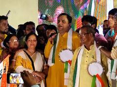 Teachers News Update: তৃণমূলে যোগ দিলেন বিষপান করে আত্মহত্যার চেষ্টা করা ৫ জন-সহ দু-হাজার শিক্ষিকা