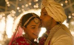 Jug Jug Jiyo: Varun Dhawan और Kiara Advani की शादी में खुशी से झूमे नीतू कपूर और अनिल कपूर, बेहद खास हैं ये तस्वीरें