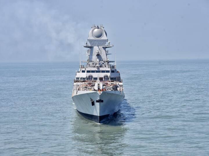 Ins Vinash Navy inducts INS Visakhapatnam India s first stealth guided missile ...