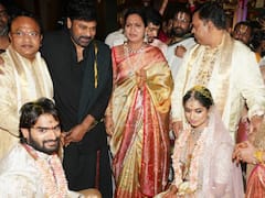 PICS: 'RX 100' Star Kartikeya Gummakonda Ties The Knot With Lohitha. Chiranjeevi Blesses Newly Married Couple