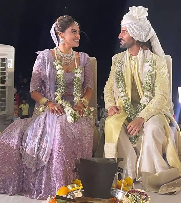 अनुष्का रंजन और आदित्य सील की शादी की रस्में शुरू हो चुकी है और जल्द ही सात फेरे भी ले लेंगे