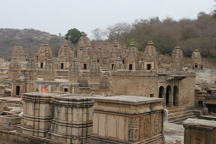 Bateshwar Temple: मध्य प्रदेश में एक ही जगह हैं 200 मंदिर, 8वीं शताब्दी में करवाया गया था इसका निर्माण, जानिए इनके बारे में