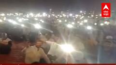 आंदोलनकर्त्या कर्मचाऱ्यांचा अनोख्या पद्धतीनं निषेध, एकाच वेळी मोबाईलचा फ्लॅश सुरू करून अनोखं आंदोलन