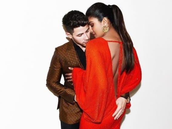 कुछ ऐसी है Priyanka Chopra और Nick Jonas की लव स्टोरी, जानिए प्रपोज़ करने के कितनी देर बाद एक्ट्रेस ने की थी ‘हां’ कुछ ऐसी है Priyanka Chopra और Nick Jonas की लव स्टोरी, जानिए प्रपोज़ करने के कितनी देर बाद एक्ट्रेस ने की थी ‘हां’