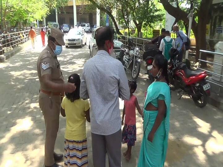 Two families attempt to set fire to the Nellai Collector's Office நெல்லை ஆட்சியர் அலுவலகத்தில் இரண்டு குடும்பத்தினர் தீக்குளிக்க முயற்சி