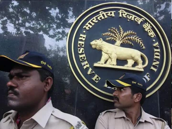 Co-Operative Societies Can’t Use ‘Bank’ In Their Names, Rules RBI RBI on Co-Operative Societies:কো-অপারেটিভ সোসাইটিগুলি তাদের নামে ‘ব্যাঙ্ক’ ব্যবহার করতে পারে না, জানাল আরবিআই