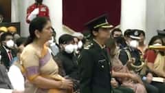 Shaurya Chakra to Major Vibhuti Shankar Dhoundiyal, wife & mother receive the honour