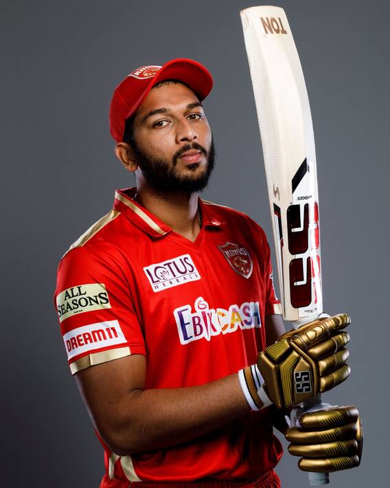 ஷாரூக் கான் என்றால் 'ஷாக்'காகும் பந்துவீச்சாளர்கள்...