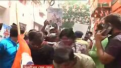 TMC Protest: সায়নী ঘোষের গ্রেফতারির প্রতিবাদ, BJP-র সদর দফতরের সামনে থেকে বিক্ষোভকারীদের সরাল পুলিশ | Bangla News