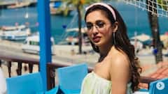 Mimi Chakraborty on Social Media: সোশ্যাল মিডিয়ায় মিমির 'মনডে ব্লুজ', ছবি দেখে মুগ্ধ নেটিজেনরা