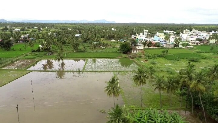 தருமபுரி: மழை வெள்ளத்தால் மூன்று புறமும் தண்ணீர் சூழ்ந்து தீபகற்பமான அரூர்