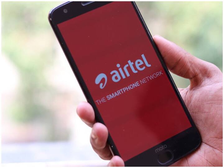 डेटा टॉपअप प्लान : एयरटेल ने डेटा टॉपअप प्लान की दरें भी बढ़ा दी हैं. अब तक 3जीबी डेटा के लिए यूजर 48 रुपये देते थे, लेकिन अब 58 रुपये देने होंगे. वहीं 98 रुपये वाले प्लान जिसमें 12 जीबी डेटा मिलता है, इशके लिए अब 118 रुपये देने होंगे. वहीं 251 रुपये वाले प्लान के लिए अब 301 रुपये चुकाने होंगे. इस प्लान में 50 जीबी डेटा मिलता था.
