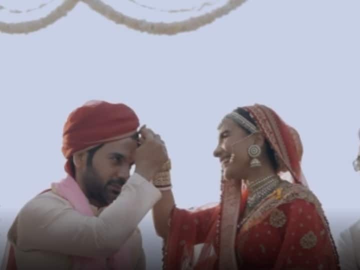 Rajkummar-Partalekhaa Wedding:  Rajkummar Rao ने Patralekhaa से अपनी मांग में भरवाया सिंदूर, प्यारा वीडियो हुआ वायरल