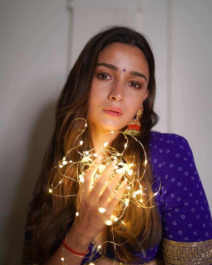 आलियाचे हे फोटो सोशल मीडियावर चांगलेच व्हायरल झाले आहेत. (photo courtesy : @aliaabhatt Instagram)