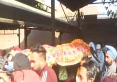 Gurmeet Bawa ਨੂੰ ਅੰਤਿਮ ਵਿਦਾਈ ਦੇਣ ਪਹੁੰਚੇ ਕਈ ਕਲਾਕਾਰ | Cremation ceremony in Amritsar