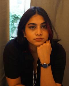 Punarnavi Bhupalam: బిగ్ బాస్ బ్యూటీ పునర్నవి హాట్ షో.. ఫ్యాన్స్ నాటీ కామెంట్స్..