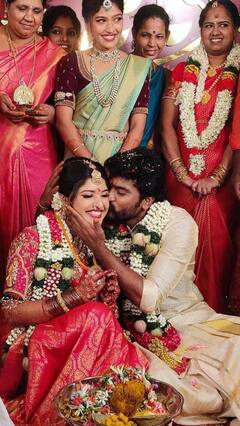 Wedding Clicks: ரியல் ஜோடியான ரீல் ஜோடி! சித் - ஸ்ரேயா கல்யாண க்ளிக்ஸ்