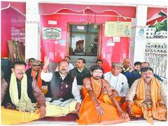 Dehradun News: फिर उठी देवस्थानम बोर्ड को भंग करने की मांग, तीर्थ पुरोहितों ने बनाई आंदोलन की रणनीति