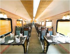 Ramayana Express: 12 दिसम्बर को चलेगी अगली रामायण एक्सप्रेस, नए भगवा ड्रेस कोड में खाना परोसेंगे वेटर, पढ़ें पूरी खबर