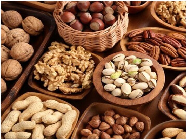 Good Health Care Tips: हड्डियों को मजबूत बनाने के लिए इन चीजों को डाइट में करें शामिल Good Health Care Tips To make bones strong, include Seeds Beans Dry Fruits in the diet And Bone Health Good Health Care Tips: हड्डियों को मजबूत बनाने के लिए इन चीजों को डाइट में करें शामिल