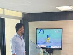 SMAT 2021: एमएस धोनी ने देखी शाहरुख खान की तूफानी पारी, क्या अगले साल चेन्नई सुपर किंग्स में आएंगे नजर?