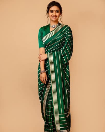பச்சை நிறமே! பச்சை நிறமே! இச்சை ஊட்டும் பச்சை நிறமே!