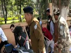 JPSC Preliminary Exam: जेपीएससी सिविल सेवा का पीटी रद्द करने की मांग, प्रदर्शनकारी अभ्यर्थियों पर पुलिस ने किया लाठीचार्ज