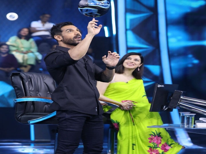 KBC 13: John Abraham- Amitabh Bachchan के शो में दिखाएंगे फुटबॉल के करतब, फिल्म को प्रमोट करते देंगे दिखाई