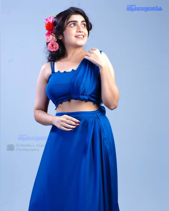 மிளகு கொடியே நான் சென்னை செந்தமிழ் ஹோ.. முழுவதும் மறந்தேன் ஹோ..