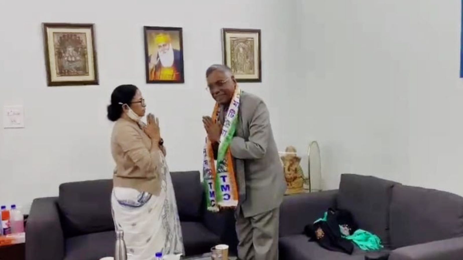 Mamata Banerjee Delhi Visit: மேற்குவங்க முதல்வர் மம்தா பானர்ஜி, சுப்ரமணிய சுவாமியை சந்திப்பதாக தகவல்.