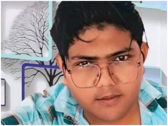 Sultanpur News: प्रेम प्रसंग के चलते पति ने दिया पत्नी को तीन तलाक, पीड़िता के परिवार वालों के साथ की मारपीट Sultanpur News: प्रेम प्रसंग के चलते पति ने दिया पत्नी को तीन तलाक, पीड़िता के परिवार वालों के साथ की मारपीट