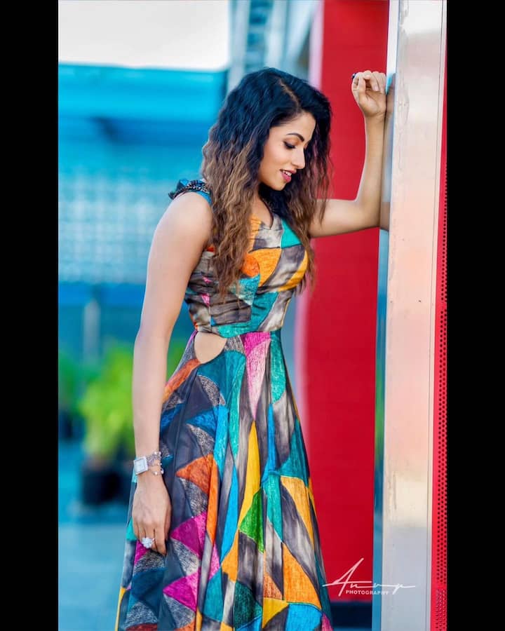 నవ్యా స్వామి క్యూట్ పిక్స్ (Image credit: Instagram)