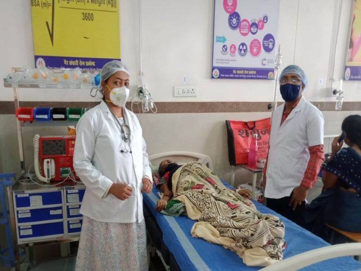 Free chemotherapy for cancer patients in district hospitals of Bastar and Surguja divisions of Raipur, Chhattisgarh ANN Raipur: बस्तर और सरगुजा संभाग के जिला अस्पतालों में मुफ्त कीमोथेरेपी सुविधा, पिछले डेढ़ वर्षों में 820 मरीजों की हुई कीमोथेरेपी 
