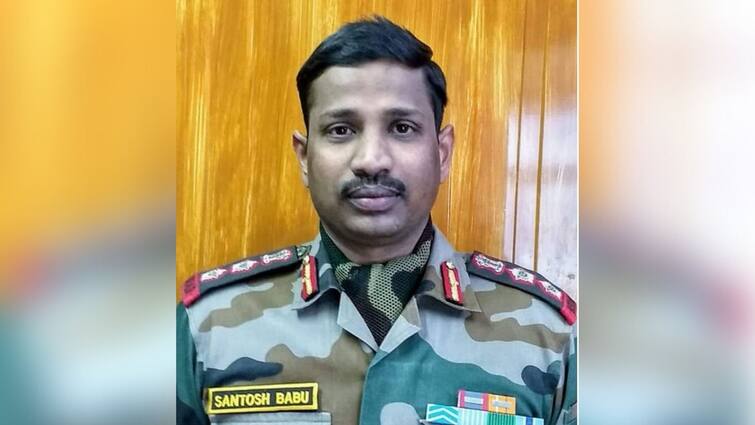 Col Santosh Babu to receive the Mahavir Chakra posthumously today for resisting the Chinese Army Colonel Santosh Babu: গালওয়ান-সংঘাতে নিহত কর্নেল সন্তোষ বাবুকে মরণোত্তর মহাবীর চক্র সম্মান প্রদান